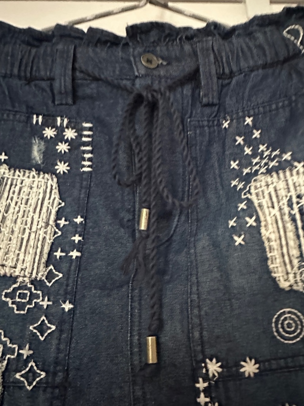 Pilcro Navy Embroidered Denim Mini Skirt -Preloved - Picture 5 of 15